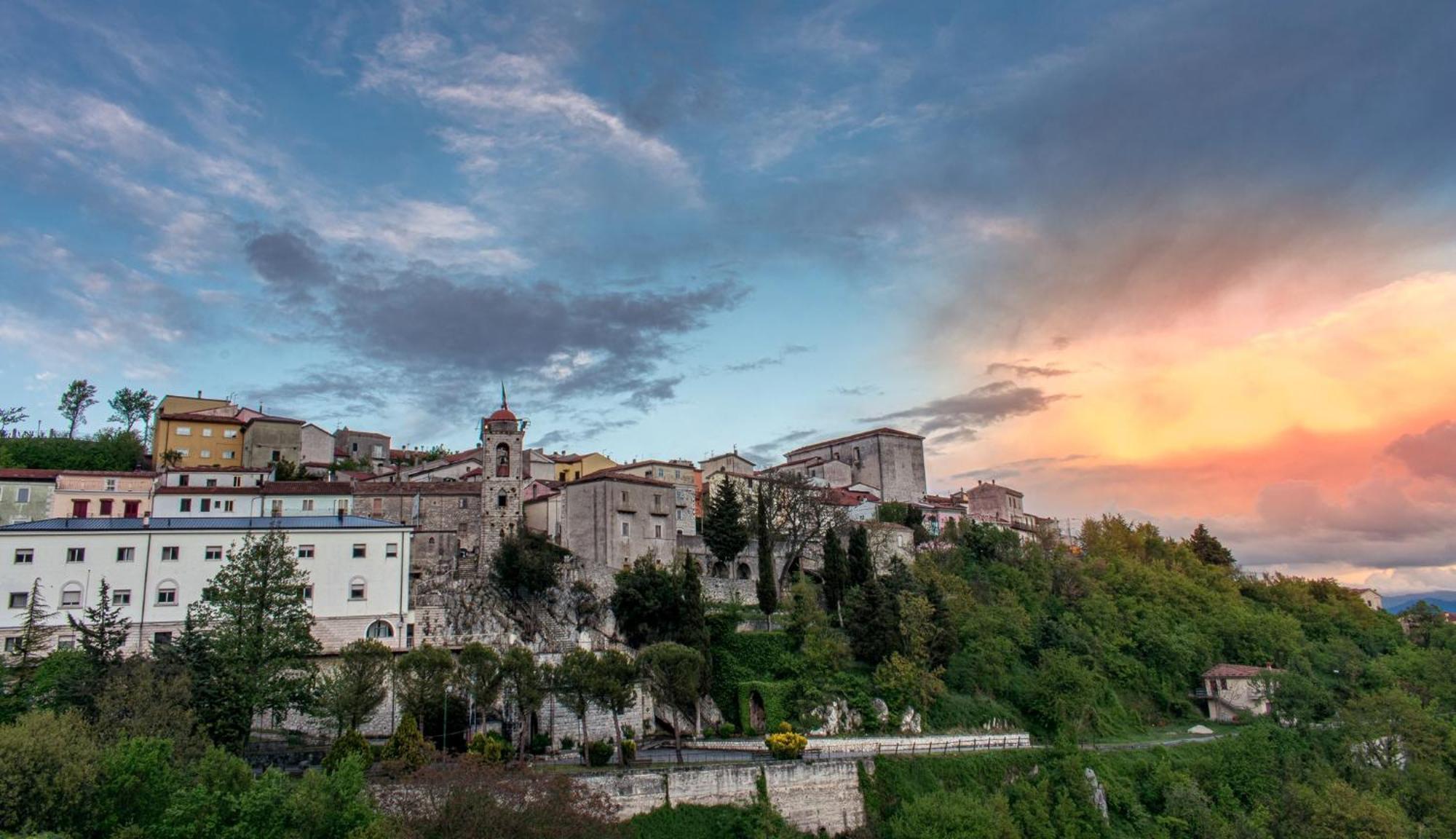 Meridiana Santa Maria del Molise Exterior photo
